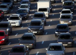 Киев сковали пробки: где затруднено движение (карта)