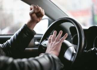 Названы марки автомобилей с самыми агрессивными водителями