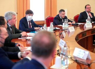 Госдума и Роскомнадзор обсудят возможность блокировки порносайтов в России