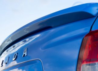 В четвертый раз за год. Автомобили Lada снова подорожают