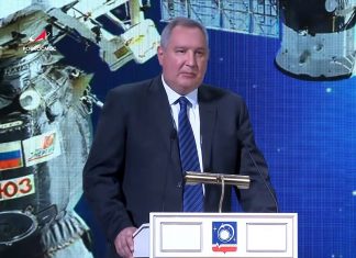 За год доходы Дмитрия Рогозина выросли в два раза. В Роскосмосе это объяснили выплатой двух премий