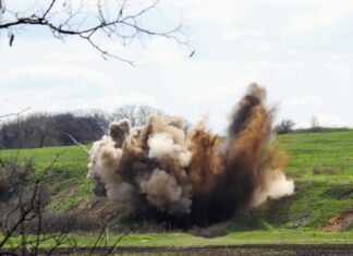 На американо-украинских учениях танковому обстрелу подверглось мирное село