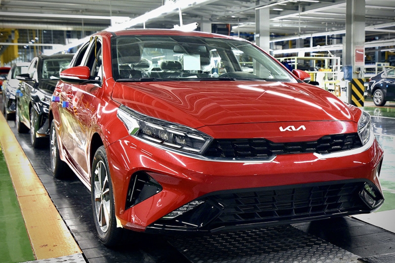 Обновленный Kia Cerato начали собирать в Калининграде