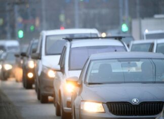 Что скрывают в России от пассажиров, пешеходов и автовладельцев