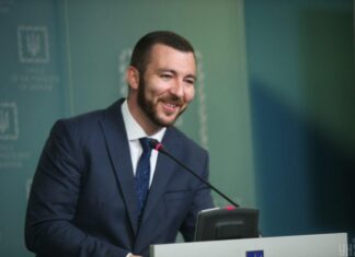 Спикер Зеленского объяснил, зачем выставил шуточное фото из Вашингтона