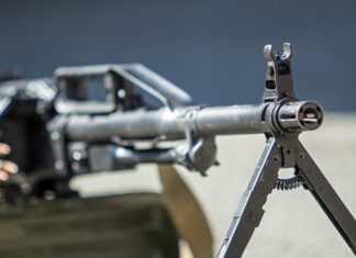 Талибы стреляли в воздух и убили 17 человек