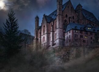 В США дом с привидениями продается почти за полмиллиона долларов