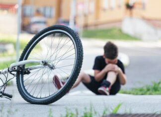 Кто должен платить за ДТП, в котором виноват 14-летний ребенок