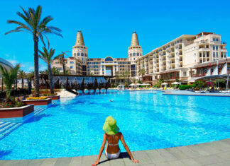 Туры из Харькова: куда слетать на праздники 2021-2022?