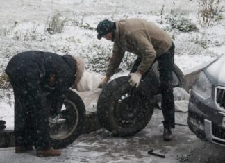 Машину лишат регистрации из-за шин не по размеру