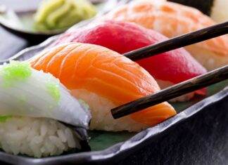 Суши и роллы: в чем их отличия?
