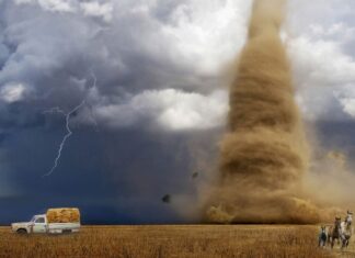 Торнадо разрушил дом престарелых в США, есть жертвы