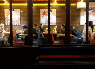 В 8 областях Украины сохраняются показатели «красной» зоны эпидопасности