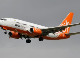 Авиаперелеты над Украиной могут приостановить – депутат Рады назвал причину