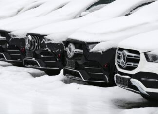 В Минпромторге не исключили временных проблем с поставками автомобилей