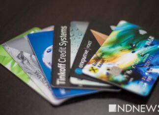 Система Visa уточнила сроки работы банковских карт россиян за рубежом