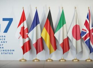 Страны G7 продолжат усиливать давление на Россию