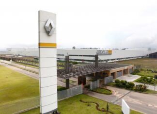 Renault продолжает верить в будущее без АвтоВАЗа и России