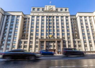 Депутат Госдумы предложил разрешить льготный ввоз автомобилей из-за рубежа