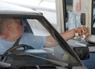 Депутаты предлагают снизить цену проезда по платным дорогам в Крым