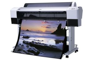 Плоттеры для печати больших форматов: как выбрать