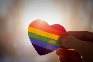 ЛГБТ: что это такое и какое значение имеет в обществе