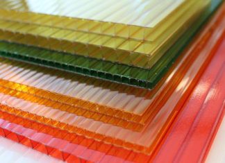 Поликарбонат: виды, особенности и применение